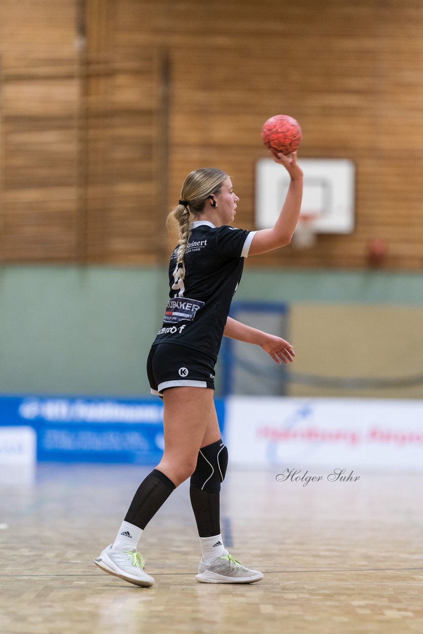 Bild 201 - wBJ SV Henstedt Ulzburg - TuRa Meldorf : Ergebnis: 22:38